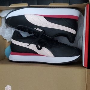 Puma Turino stacked size 6.5